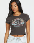 Billabong T-Shirt Goes Around