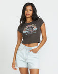 Billabong T-Shirt Goes Around