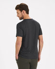 Vuori T-shirt Linear Tech