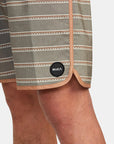 RVCA Short Arch Trunk