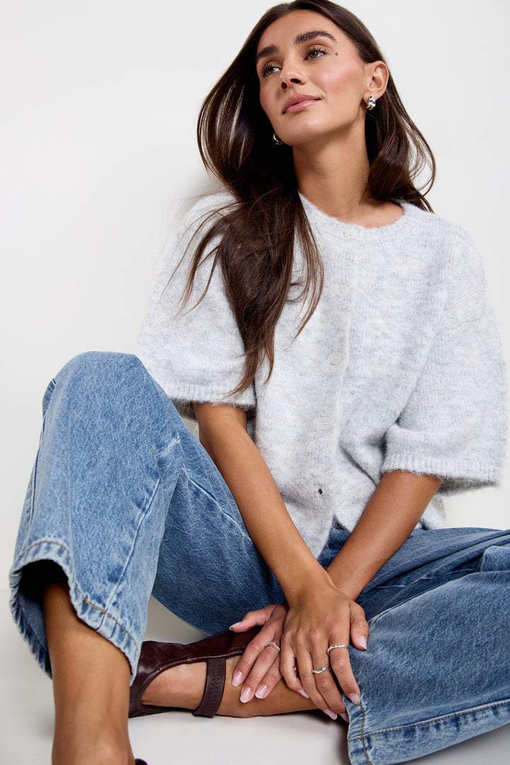Womance Cardigan 8146