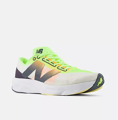 New Balance Chaussures FuelCell Pvlse V1