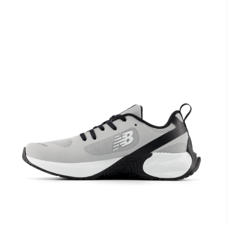 New Balance Chaussure Fuelcell Play (4J à 7J)