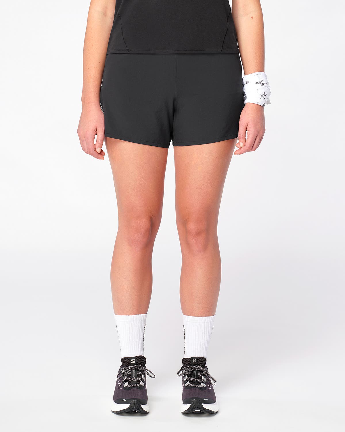 Salomon Short Shakeout Core 4''