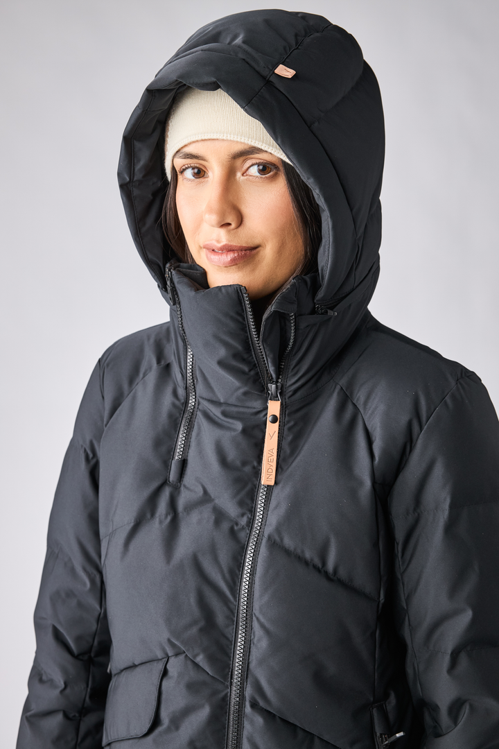 Indyeva Veste Ayaba IV